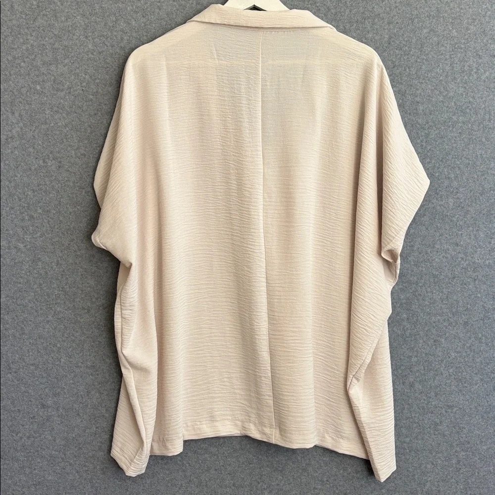 NEW! Woven Airflow Collared V-Neck Short Sleeve Top-L/XL Sand Beige - Picture 4 of 9